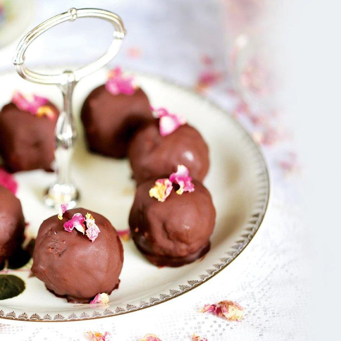 Choc-coated Chocolate, Fig & Hempseed Balls - Santos Organics