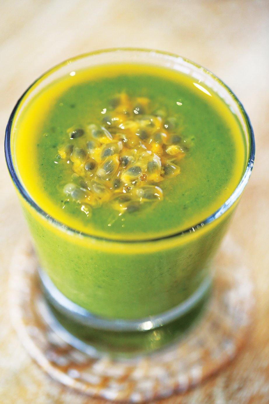 Mango & Basil Smoothie — Santos Organics