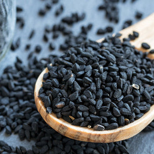 Black Sesame Seeds vs Nigella Seeds (Kalonji): What's the Difference?