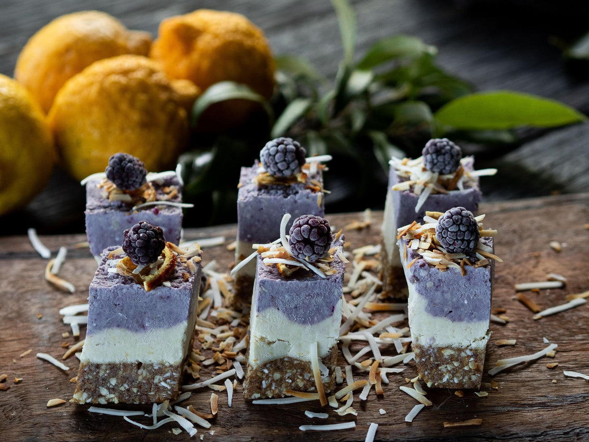 Raw Lemon, Coconut &amp; Blackberry Slice — Santos Organics